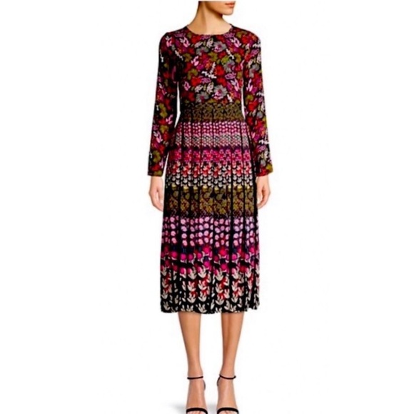 Saloni Nuri Lace Tulle Dress. - Picture 6 of 10